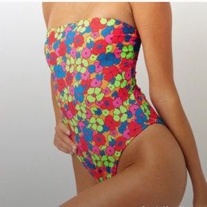 Stella Strapless One Piece Swimsuit Groovy - Frankies - Small